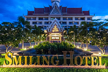 Smiling, smiling main building, smiling front, smiling deluxe, smiling deluxe hotel, smiling deluxe siem reap, smiling deluxe cambodia, smiling deluxe angkor, smiling deluxe hotel siem reap angkor